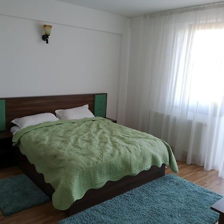 Passa Tempo Hotell Suceava Exteriör bild